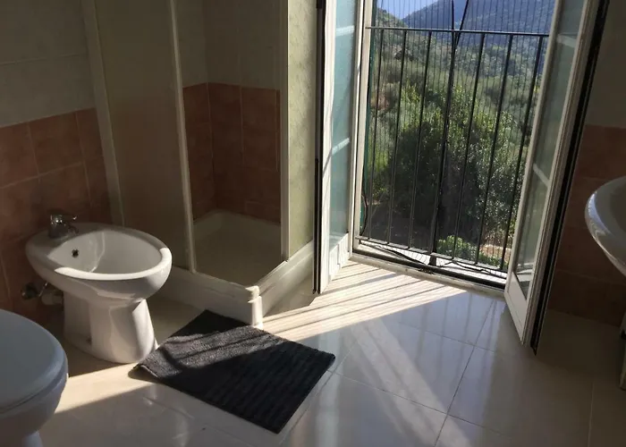 Ca Bartolomeo Vendégház Finale Ligure